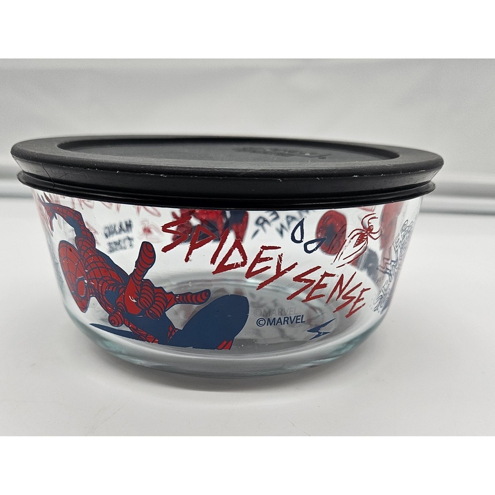 Pyrex Marvel Spider-Man Glass Food Storage Bowl with Lid 4 Cup Spidey Sense
